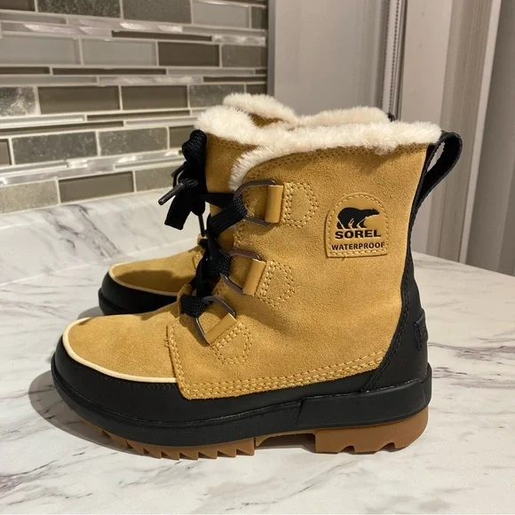 Sorel‎ winter boots size 6 - Picture 2 of 15